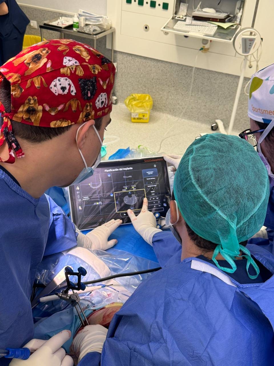 Minimally invasive hip replacement planning case